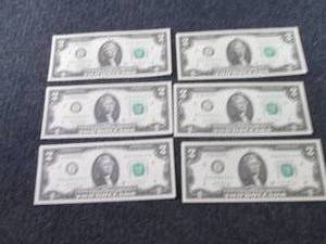 lot 465 image: 6 Sequential Uncirculated $2 Bills...