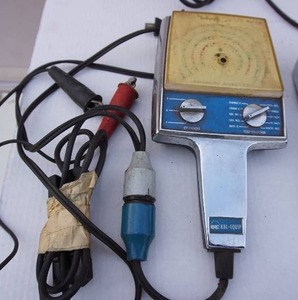 lot 10 image: Antique Vintage Retro Automobile Service Station Tools Equipment Kal-Equip Timing Analyzer Light...