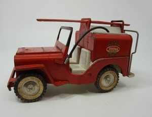 lot 1AAA image: This Old ToyRare Vintage 1960s Tonka Jeep Pumper Fire Truck No. 425