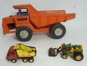 lot 62 image: This Old Toy...Large Vintage 1960s Eldon Orange Plastic Toy Dump Truck, 70s Tonka Dump Truck Red Yellow Pressed Steel, 70s Tiny Tonka Lawn Farm Tractor- Green Yellow.