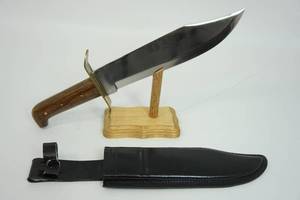 lot 131 image: Unique Swords Knives Machetes Knife Sets for the Collector Hunter.-Bowie Type Fixed Knife with 11-Inch Blade