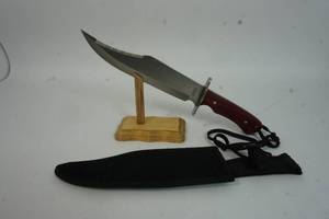 lot 137 image: Unique Swords Knives Machetes Knife Sets for the Collector Hunter.-Bowie Type Fixed Knife with 9 12-Inch Blade