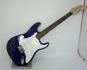 lot 117 image: Music Hobbies Instruments Vintage Fender Stratocaster Squier Standard Electric Blue Guitar #070939647
