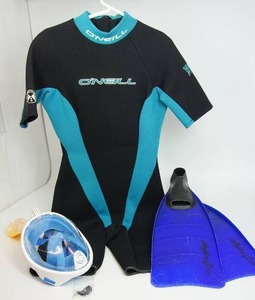 lot 120 image: ONeill Shorty Scuba Snorkeling Neoprene Wet Suit Womans Large Black Etc.