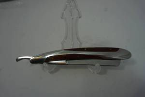 lot 157 image: Unique Swords Knives Machetes Knife Sets for the Collector Hunter...