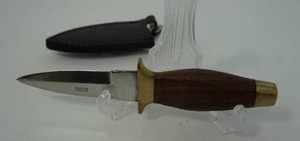 lot 165 image: Unique Swords Knives Machetes Knife Sets for the Collector Hunter...