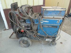 Miller Trailblazer 250G