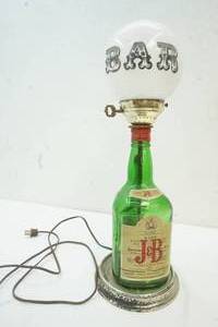 lot 7 image: bar lamp