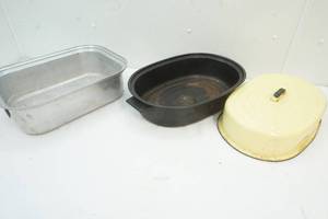 lot 27 image: roasting pots