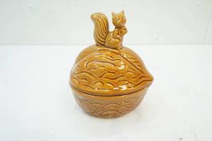 lot 36 image: squirrel not dish