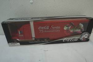 lot 161 image: New Coca Cola 75th Anniversary Truck