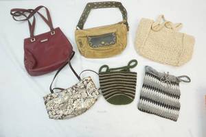 lot 201 image: Variety of Small handbags