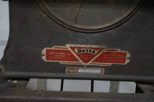 lot 242 image: Delta table saw