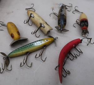 VINTAGE LURES  LOT OF 6