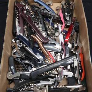 WINE KEYS
