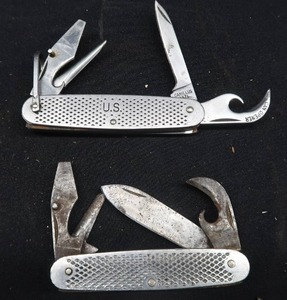2)GI UTILITY TACTICAL KNIVES