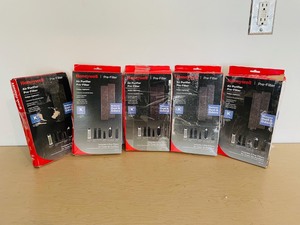 Honeywell - Air Purifier Pre-Filters (Unchecked Customer Returns)