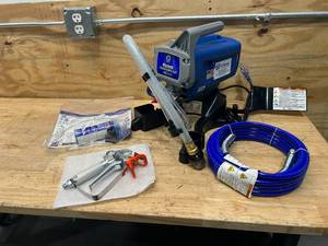 GRACO Magnum Airless 2800 PSI Project Painter Plus Stand Paint Sprayer (112023147)