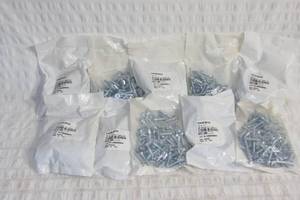lot 4 image: 1000 Square Drive Flange Tip 10 x 1 Wood Screws