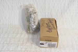 lot 22 image: Set of 13 Oil-Rubbed Bronze Ceiling Hooks and Wire Pull Handles