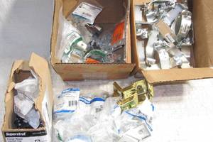 lot 112 image: Mix Lot of Conduit Straps, Hanger Brackets, Mounting Hardware
