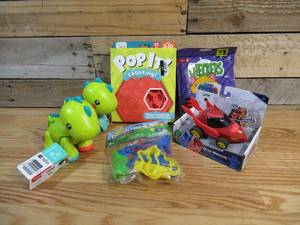 lot 10 image: Lot of Various Childrens Toys