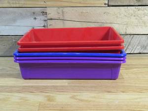 lot 82 image: Set of 5 Kids School TraysActivity Totes