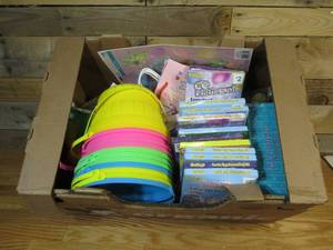 lot 151 image: Large Box FULL of Easter Items