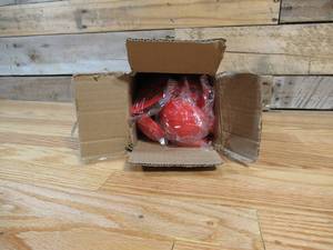 lot 109 image: 9-Piece Utensil Set - Red