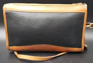 lot 34 image: Vintage Dooney & Bourke Leather Handbag
