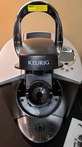 lot 88 image: Keurig Gourmet Single Cup Home Brewing System-Special Edition Model B60