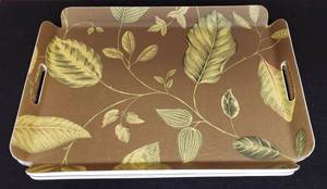 lot 89 image: Tropical Motif TV Trays with Handles - Lot of 6