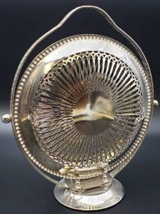 lot 49 image: Vintage Folding CakeCandy 3 Tier Serving Tray - Sliver Plate
