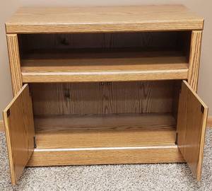 lot 325 image: TVMedia Storage Cabinet