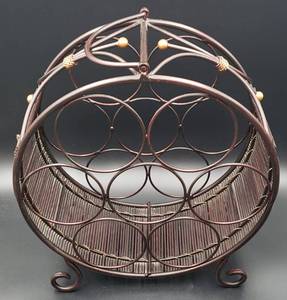 lot 209 image: Decorative Circular Wine Bottle Holder - Holds 7 bottles