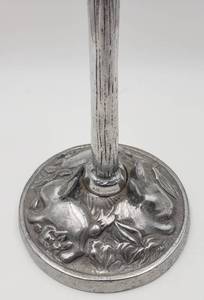 lot 215 image: Cute Bunny Motif Hand Towel Holder