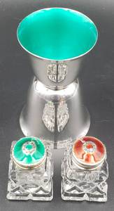 lot 25 image: Beautiful Sterling Silver RedGreen Salt & Pepper Holder & Silver Plated Jigger
