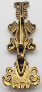 lot 342 image: Lovely MMA 1995 Brass Tone Crocodile Brooch