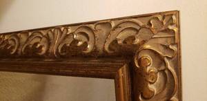 lot 330 image: Gold Tone Framed Mirror