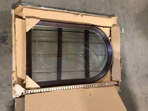 StyleWell Medium Modern Arched Walnut Framed Mirror (20 in. W x 30 in H)   Customer Returns See Pictures