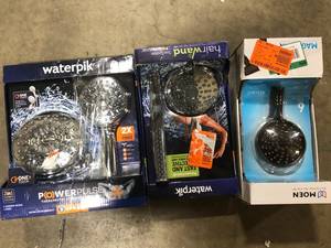 Lot of Assorted Shower Heads Varius Models and Conditions Customer Returns See Pictures