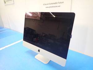 lot 8 image: Apple&nbspiMac16,2 A1418 MK442LLA AIO PC &nbspINTEL(R) CORE(TM) I5-5575R CPU  2.80GHZ  8GB DDR3 SDRAM  1TB HDD  Includes IOS and power cable &nbspbig chips and cracks in screen