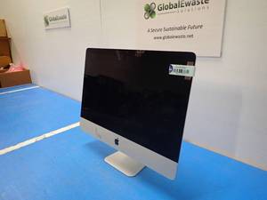 lot 9 image: Apple&nbspiMac14,1 A1418 ME086LLA AIO PC &nbspINTEL(R) CORE(TM) I5-4570R CPU  2.70GHZ  16GB DDR3 SDRAM  1TB HDD  Includes IOS and power cable &nbspscratches and wear on screen