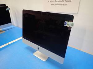 lot 11 image: Apple&nbspiMac14,4 A1418 MF883LLA AIO PC &nbspINTEL(R) CORE(TM) I5-4260U CPU  1.40GHZ  8GB DDR3 SDRAM  500GB HDD  Includes IOS and power cable &nbspscuffs on screen 
