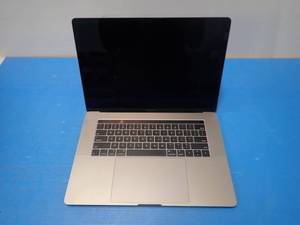 lot 83 image: Apple&nbspMacBookPro15,1 A1990 MR932LLA Laptop &nbspINTEL(R) CORE(TM) I7-8750H CPU  2.20GHZ  16GB LPDDR4 RAM  251GB SSD  15 screen with 3360 x 2100 2K Resolution  Includes IOS and Charger  Anti-Glare Film Peeling