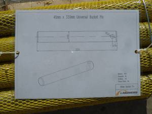 lot 70 image: Landherd Excavator Bucket Pins 45mm x 330mm
