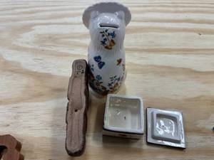 Lions - Porcelain Piggy Bank, Porcelain Box, Wooden 3-Piece Puzzle, Lion and Lioness