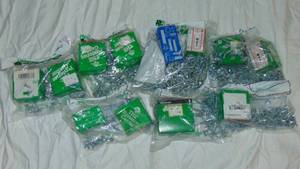 lot 21 image: Mixed Lot of Sheet Metal Screws - 10 x 12, 10 x 58, 10 x 34, 10 x 1, 10 x 1 14