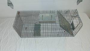lot 33 image: Live Animal Trap - 32 x 10 x 12