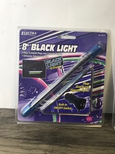 lot 23 image: 3 - New in the Package Electra 8 Black Lights